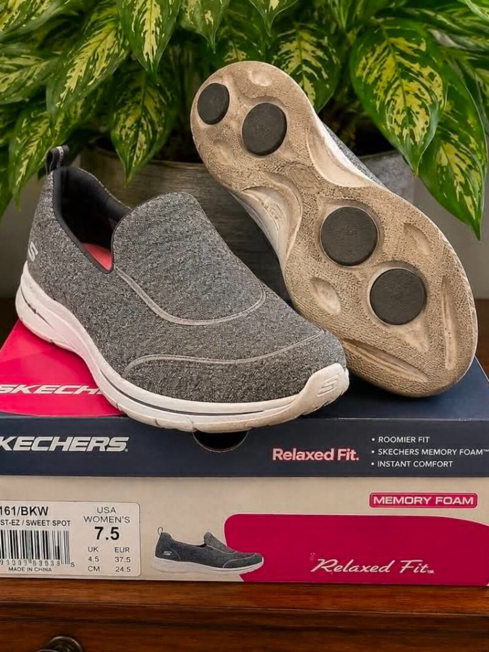 Skechers Relaxed Fit Burst EZ Sweet Spot Gray Slip-On Shoes Women's 7.5 #031